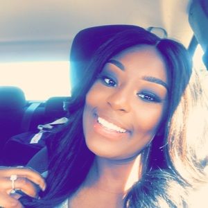 Meet your Posher, Tyesha